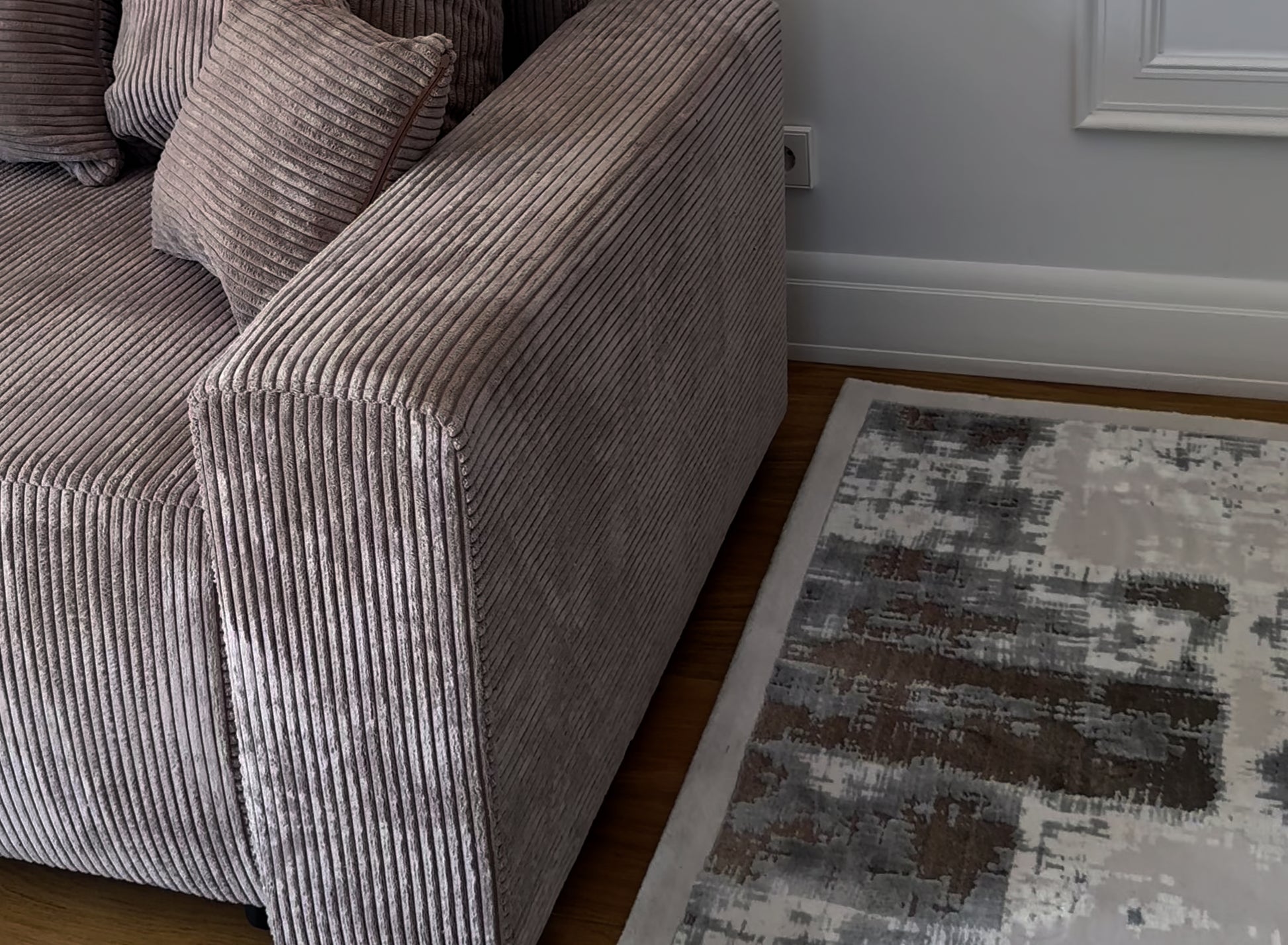 Stūra dīvāns "Plush" 